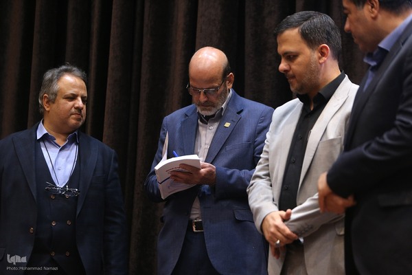 افتتاحیه مسابقات ملی مناظره دانشجویان