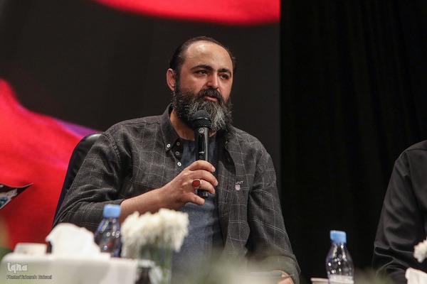 ادای احترام شاعران آیینی در گرامیداشت یاد شهید جمهور