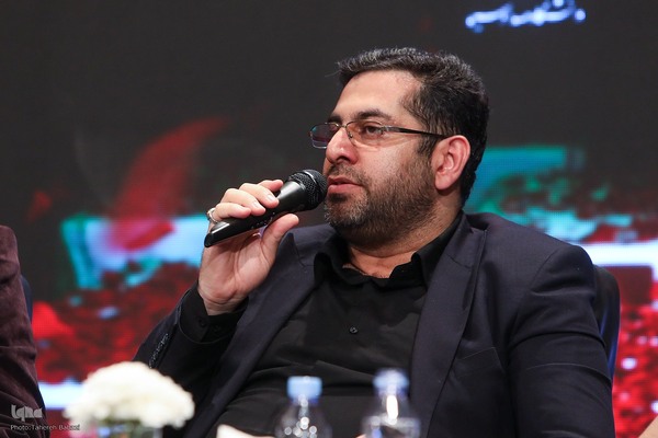 ادای احترام شاعران آیینی در گرامیداشت یاد شهید جمهور