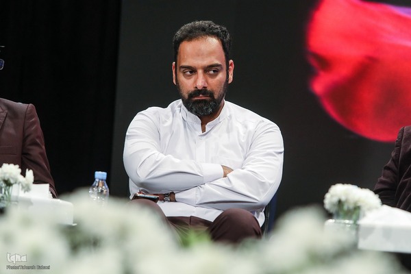 ادای احترام شاعران آیینی در گرامیداشت یاد شهید جمهور