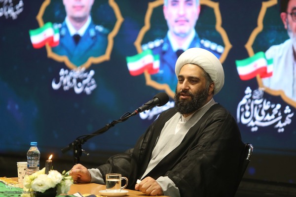 آیین بزرگداشت شهدای خدمت