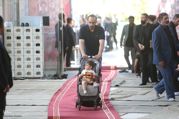 آیین بزرگداشت شهدای خدمت