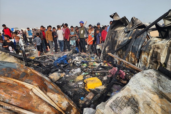 بمباران اردوگاه آوارگان در رفح توسط رژیم صهیونیستی