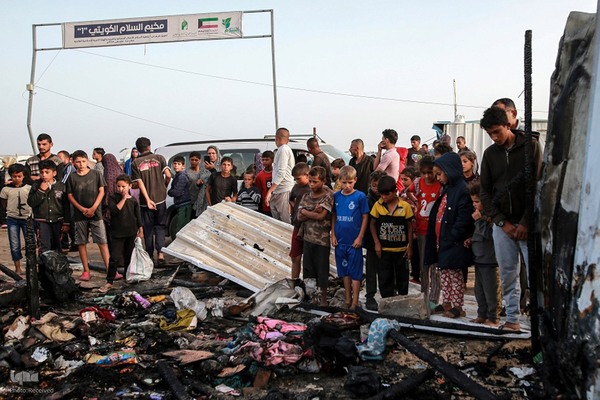 بمباران اردوگاه آوارگان در رفح توسط رژیم صهیونیستی