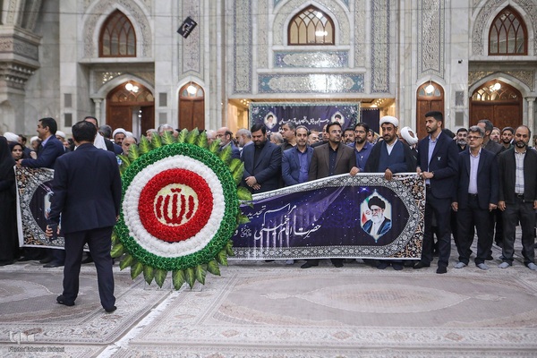 مراسم تجدیدمیثاق دانشگاهیان با امام راحل