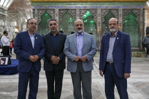 مراسم تجدیدمیثاق دانشگاهیان با امام راحل