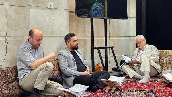 جلسه آموزش قرآن «هادی صلح‌جو» در غرب تهران