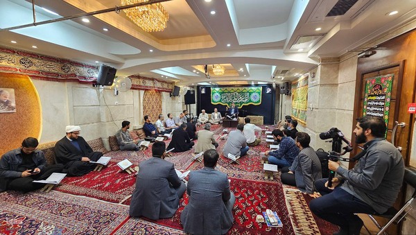 جلسه آموزش قرآن «هادی صلح‌جو» در غرب تهران