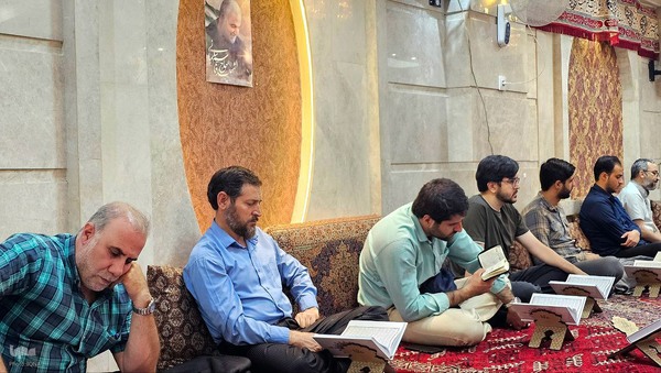 جلسه آموزش قرآن «هادی صلح‌جو» در غرب تهران