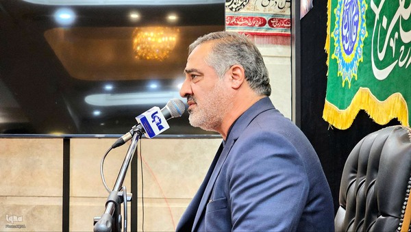 جلسه آموزش قرآن «هادی صلح‌جو» در غرب تهران