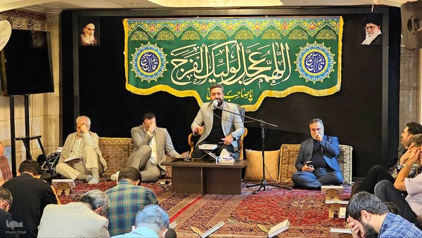 جلسه آموزش قرآن «هادی صلح‌جو» در غرب تهران
