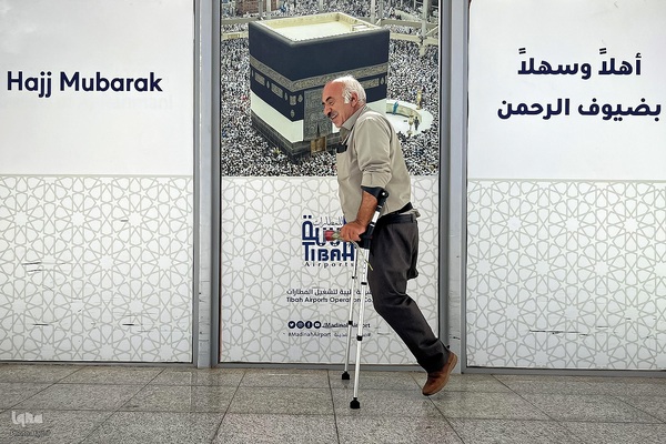 ورود کاروان جانبازان به مدینه النبی