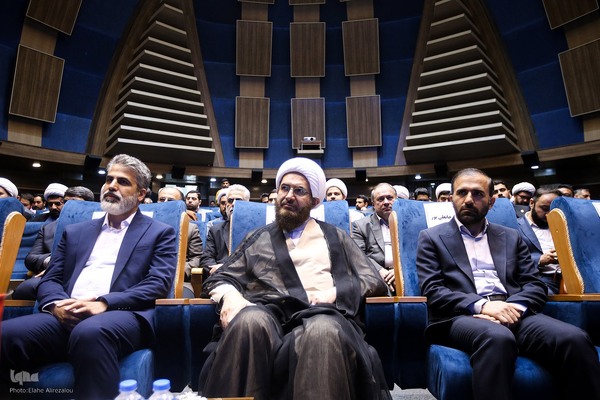 آئین تکریم و معارفه دبیر کل اتحادیه انجمن‌های اسلامی