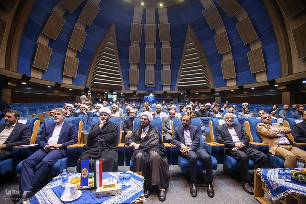 آئین تکریم و معارفه دبیر کل اتحادیه انجمن‌های اسلامی