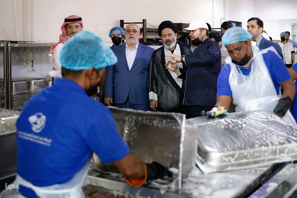 بازدید از آشپزخانه دخیل و زین مدینه