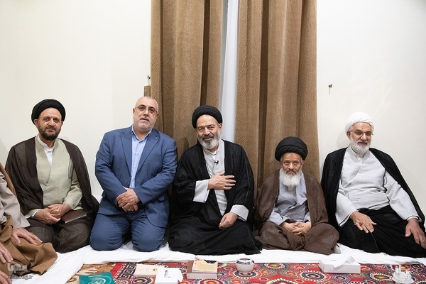 دیدارمسئولان حوزه حج و زیارت با نمایندگان دفاتر مراجع عظام تقلید
