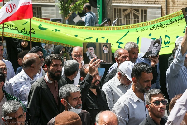 راهپیمایی یوم الله قیام ۱۵ خرداد در قم
