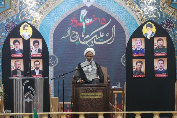 راهپیمایی یوم الله قیام ۱۵ خرداد در قم