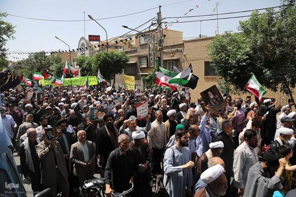 راهپیمایی یوم الله قیام ۱۵ خرداد در قم