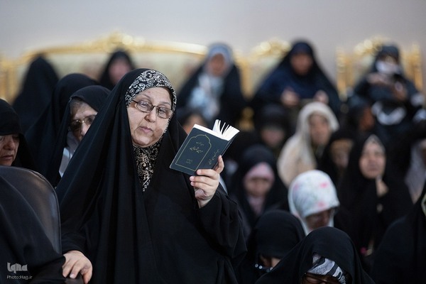 دعای ندبه زائران ایرانی در مکه مکرمه