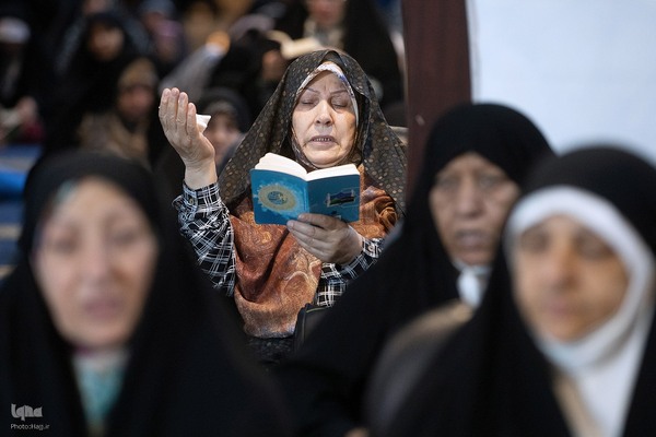 دعای ندبه زائران ایرانی در مکه مکرمه