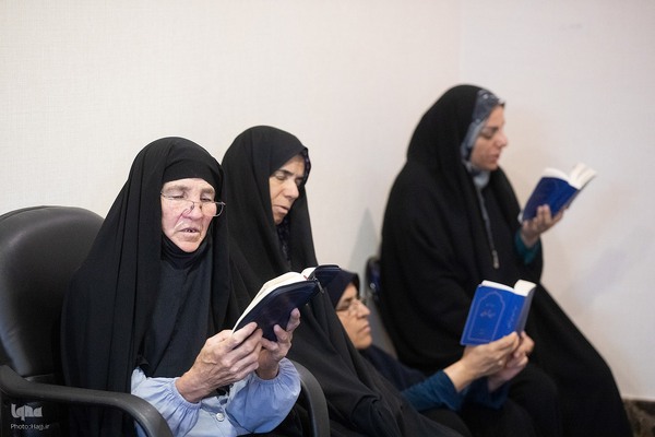 دعای ندبه زائران ایرانی در مکه مکرمه