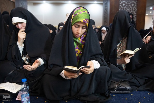 دعای ندبه زائران ایرانی در مکه مکرمه