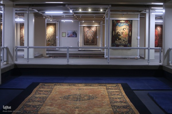 موزه فرش ایران