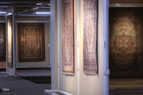 موزه فرش ایران