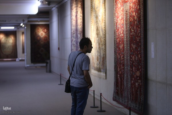 موزه فرش ایران