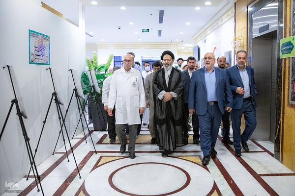 بازدید سرپرست حجاج ایرانی از بیمارستان مکه مکرمه