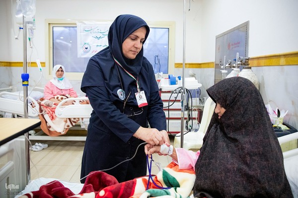 بازدید سرپرست حجاج ایرانی از بیمارستان مکه مکرمه