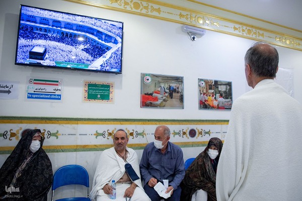 بازدید سرپرست حجاج ایرانی از بیمارستان مکه مکرمه