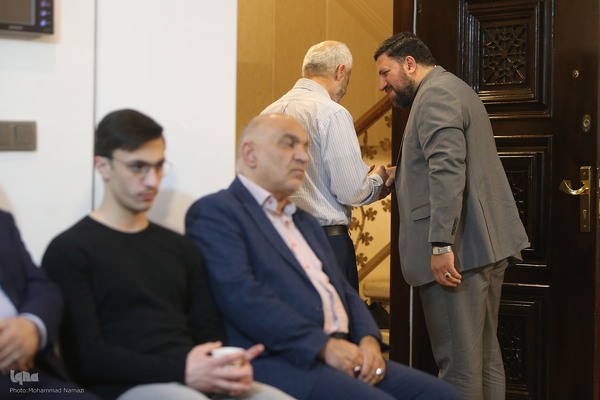 دیدار جمعی از فرزندان شهدا با خانواده شهید صیاد شیرازی