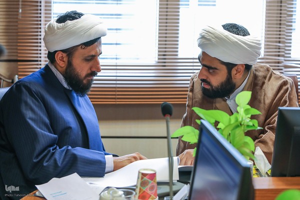 نشست هم‌اندیشی استادان تدبر در قرآن کریم