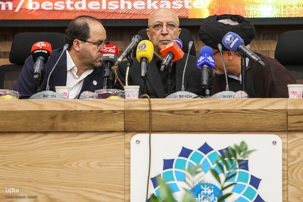 نشست «یک دهه سخن رهبر حکیم انقلاب اسلامی با جوانان آمریکا و اروپا»