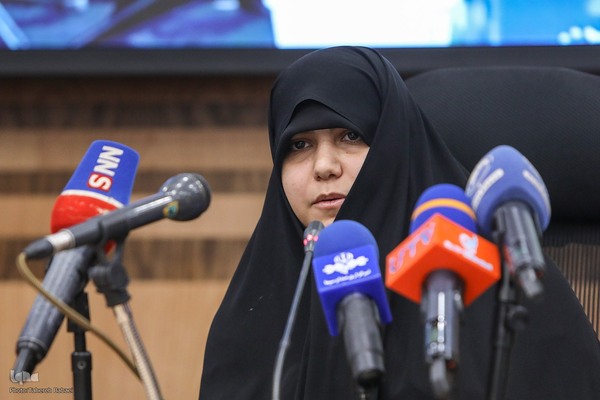 هانیه سادات رئیسی در نشست «یک دهه سخن رهبر حکیم انقلاب اسلامی با جوانان آمریکا و اروپا»