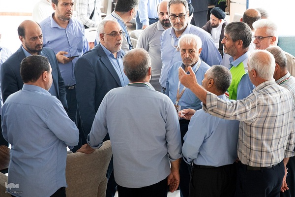 دیدار صمیمی سرپرست حجاج ایرانی با زائران کشورمان در مکه مکرمه