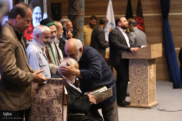 مراسم افتتاحیه رویداد مجنون