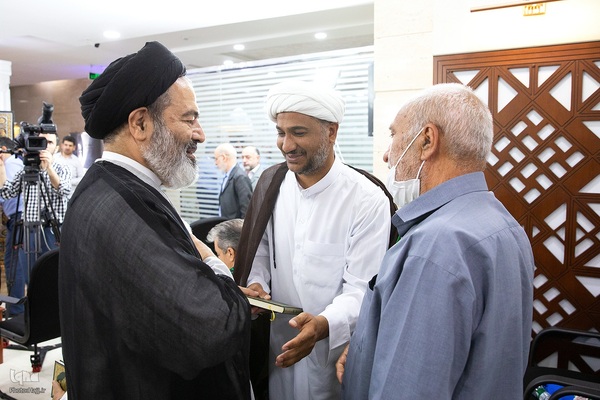 مراسم تجلیل از خانواده معظم شهدا