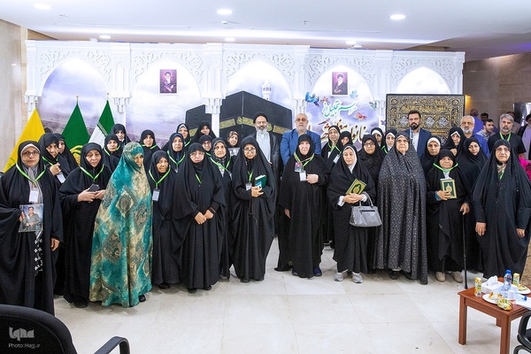 مراسم تجلیل از خانواده معظم شهدا