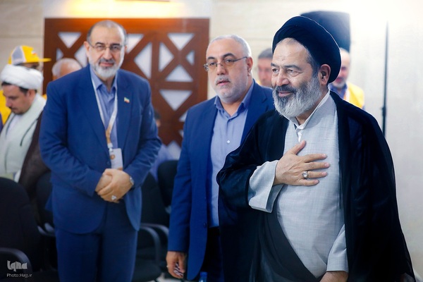 همایش راهنمایان حجاج