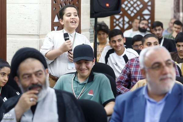 دیدار صمیمی با نوجوانان و جوانان حج گزار