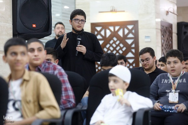 دیدار صمیمی با نوجوانان و جوانان حج گزار