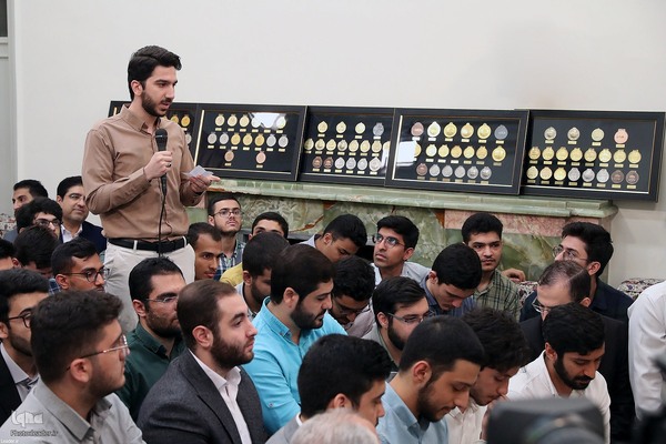 دیدار جمعی از مدال‌آوران المپیادهای علمی