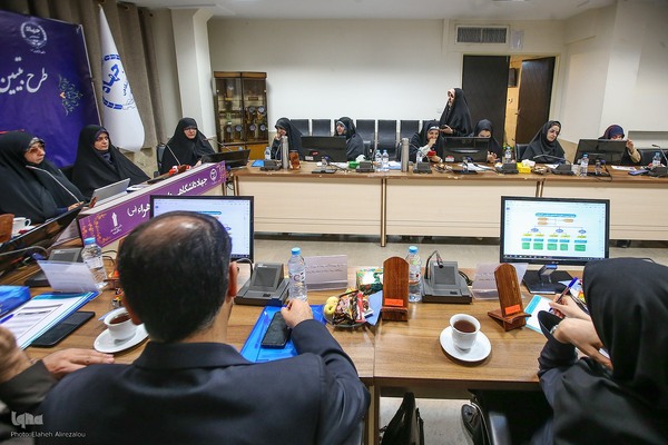 طرح تبیین و تقویت گفتمان خانواده