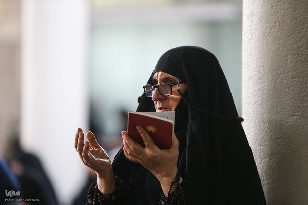 مراسم پرفیض دعای عرفه دانشگاه تهران