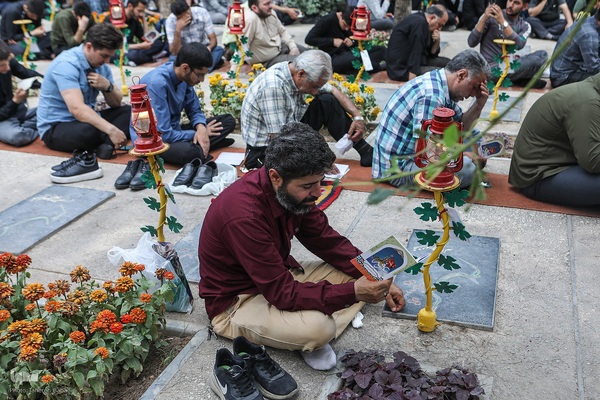 مراسم پرفیض دعای عرفه در گلزار شهدا تهران