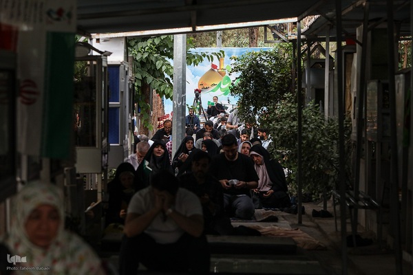 مراسم پرفیض دعای عرفه در گلزار شهدا تهران