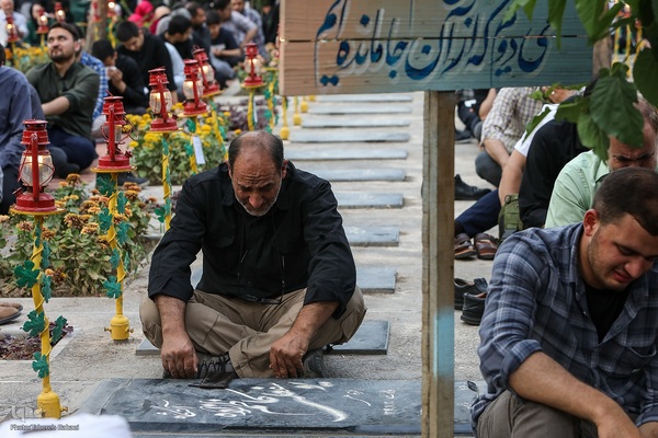 مراسم پرفیض دعای عرفه در گلزار شهدا تهران